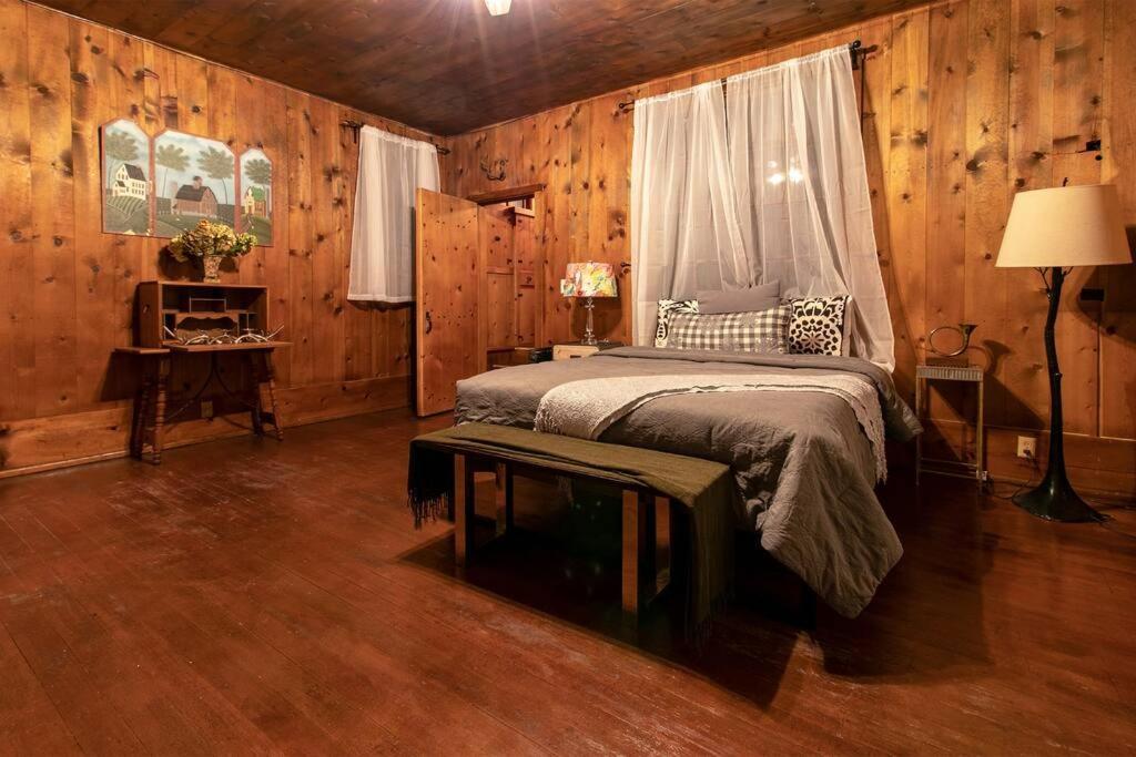 The Lodge At 11 Chimneys Айділлвайлд Екстер'єр фото