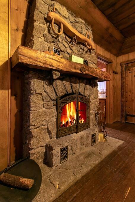 The Lodge At 11 Chimneys Айділлвайлд Екстер'єр фото
